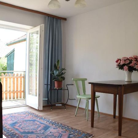 Vintage-Ferienwohnung Fuer 2 Schörfling Εξωτερικό φωτογραφία